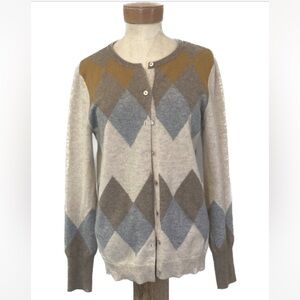 GOYOL Mongolian Cashmere Argyle Cardigan in Beige